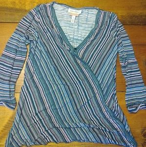 Jessica Simpson Multi-color V-neck Nursing Top